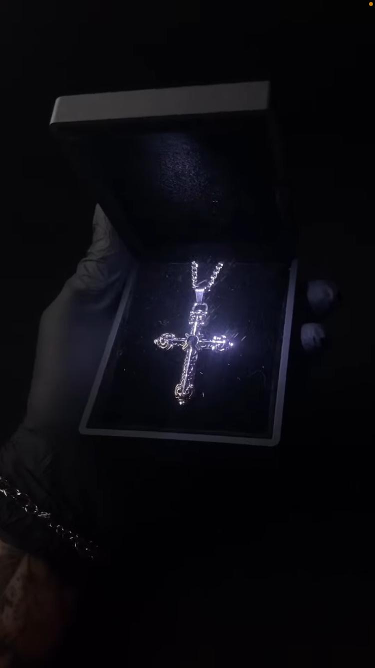Sacred Essence Kolye