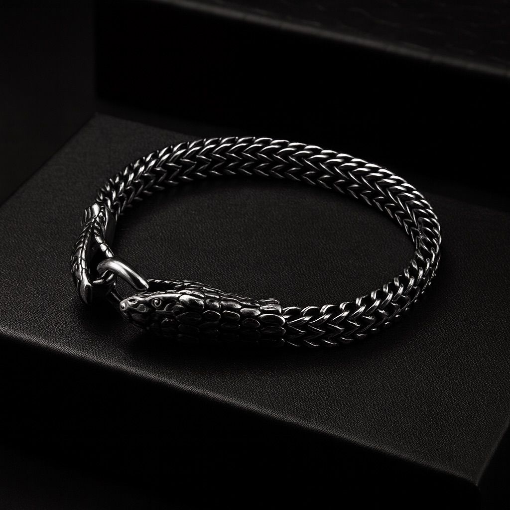 Snakebound Bileklik