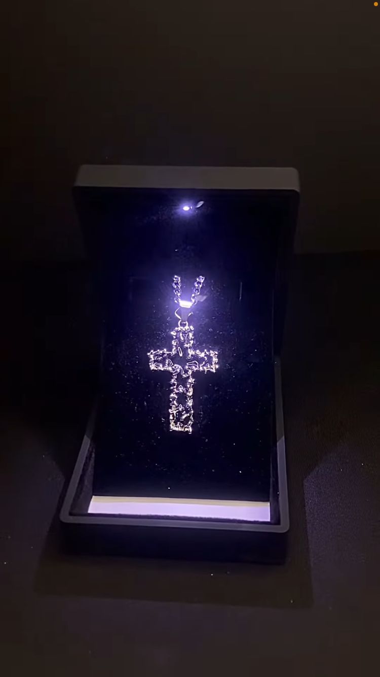 Lightbearer Kolye