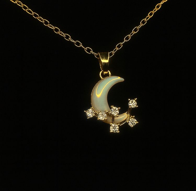 Luna Aurera Çelik Ay ve Yıldız Kolye