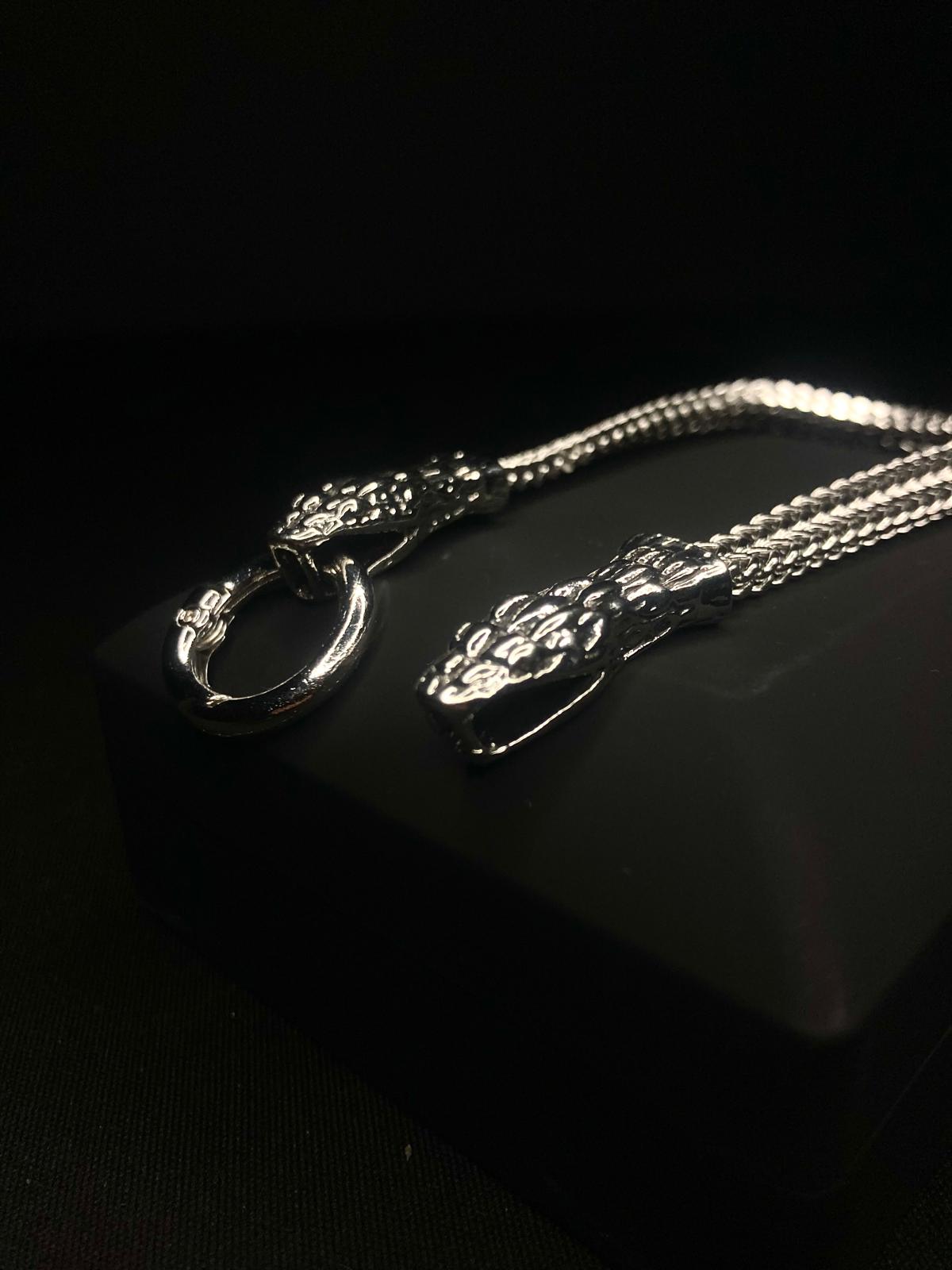 Snakebound Bileklik
